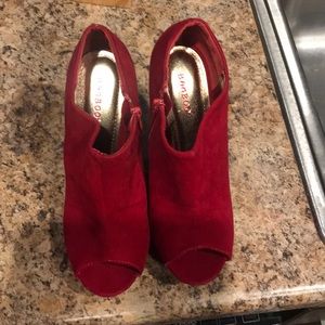 Ladies ankle booties